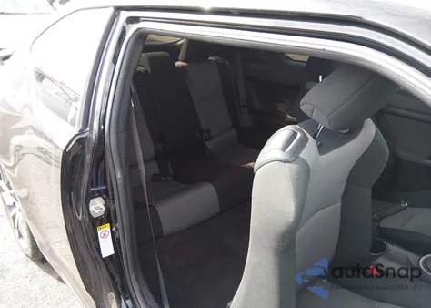 2015 Scion Tc из США, поврежденный, VIN JTKJF5C75FJ013797